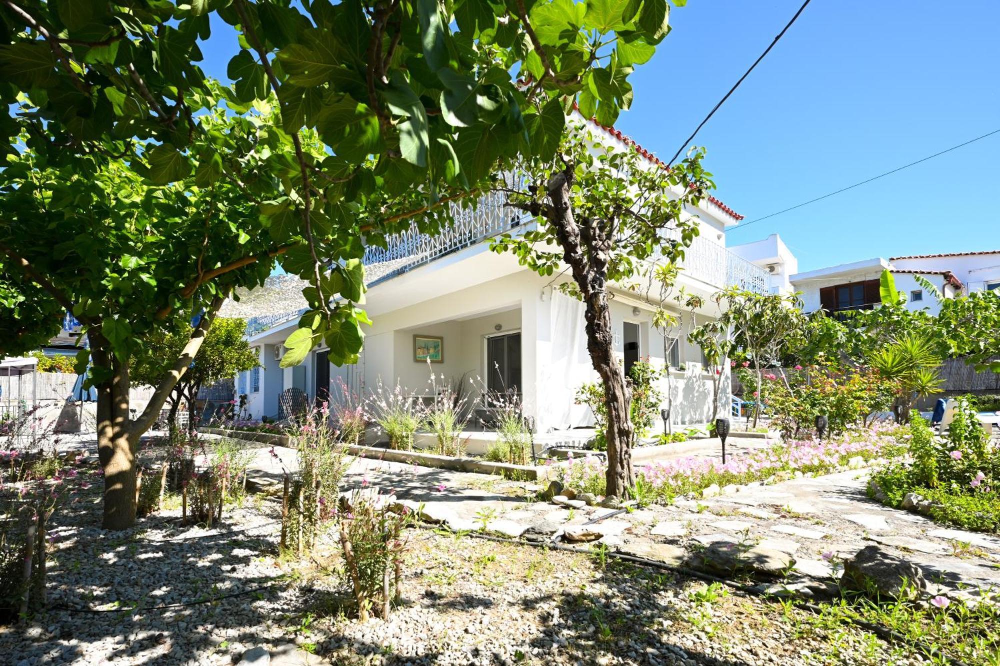 Anchor Villa Troulos Exterior photo